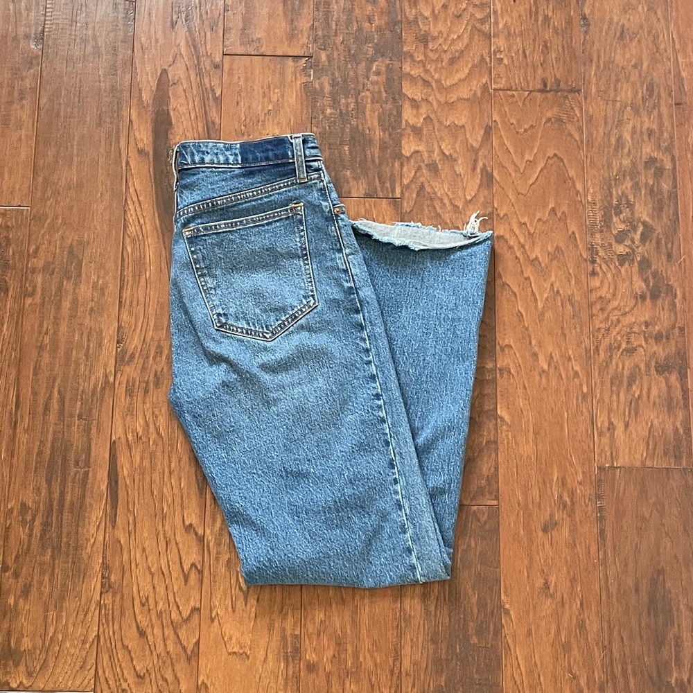 Abercrombie & Fitch High Rise The 90s Relaxed Jean, Size 28/6 regular